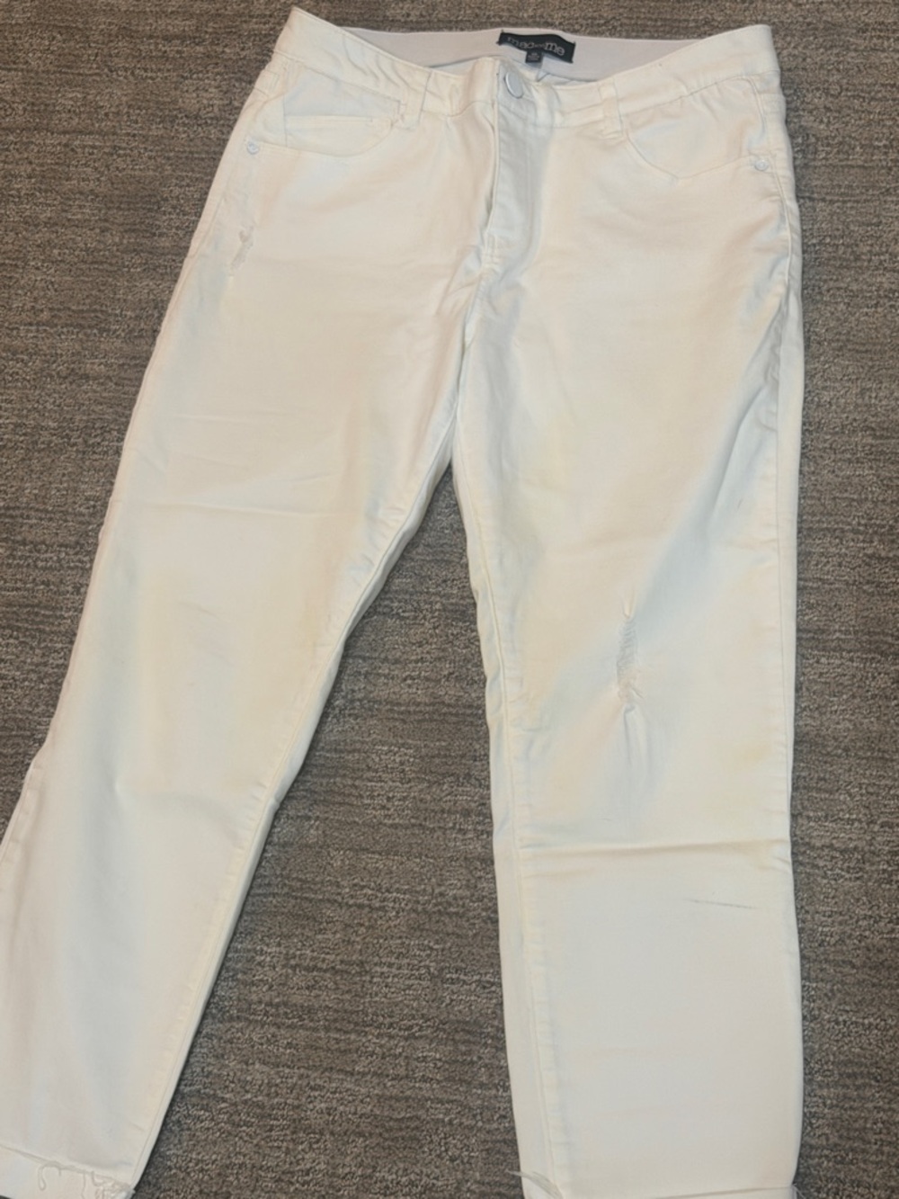 White Ankle Jeans - Cropped Fit by Studio M